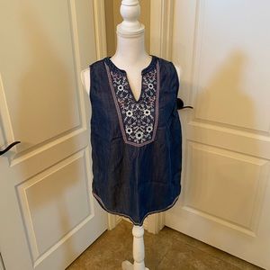 J. Jill Denim Emboidered Top, size Small
